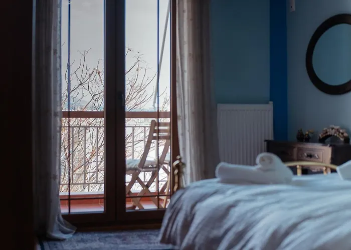 Cozy Place Near Historic Center 아파트